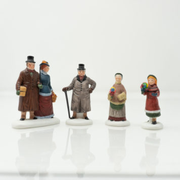 Department 56 Dickens' Village Series Chelsea Lane Shoppers at Bowditch Antiques and Collectibles