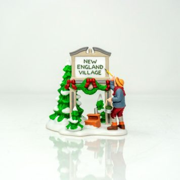 Department 56 New England Village sign at Bowditch Antiques
